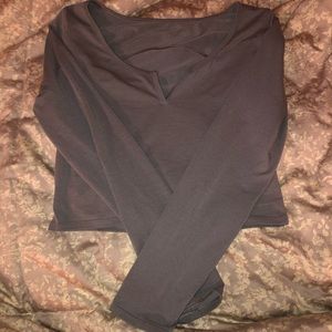 brand new lululemon cropped long sleeve